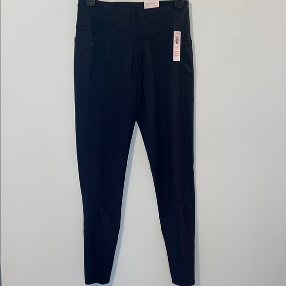 Victoria's Secret Pants - NWT Victoria’s Secret Total Knockout Mid-Rise Leggings